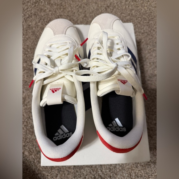 Adidas VL Court 3.0 sneaker - Women’s 9 - Picture 5 of 8